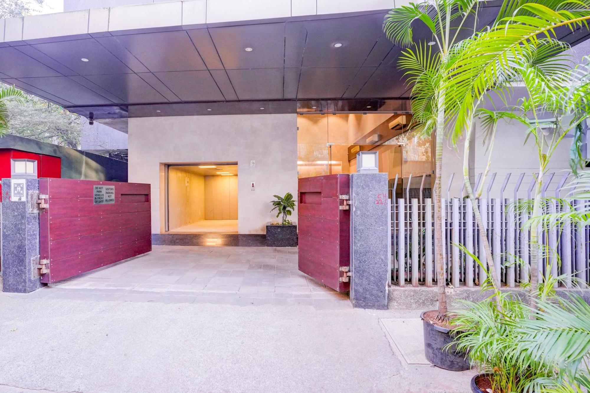 Super Townhouse Oak Times Square Le Western Hotel